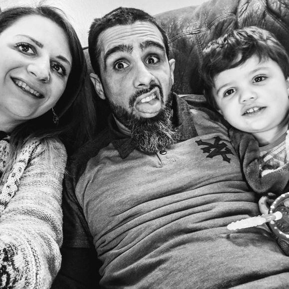 Meet your Posher, Naryssa... - Picture 1 of 1